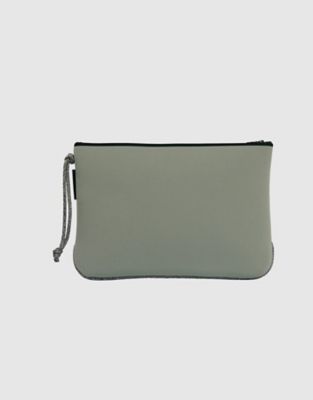 Ｅｖｅｒｙｄａｙ　ｌａｒｇｅ　ｆｌａｔ　ｐｏｕｃｈ